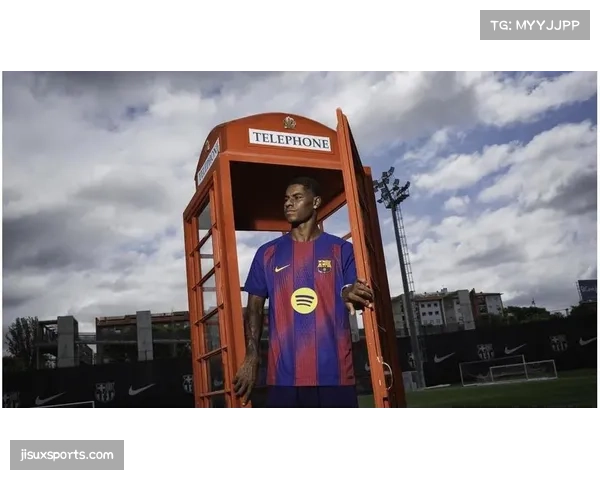 巴萨锋线危机莱万伤缺六周拉什福德成唯一进攻支点